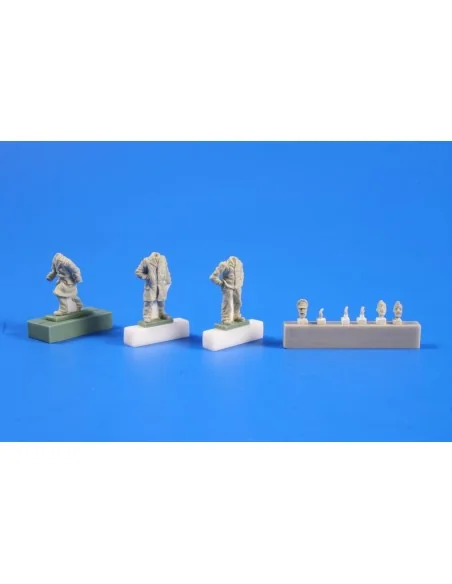 [NO_DESC] U-boat U-IX-Crew returning from a cruise, 1/72 - CMK 129-...
