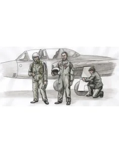 [NO_DESC] Two Fouga Magister Pilots and a.Mechanic for Special Hobb... 2