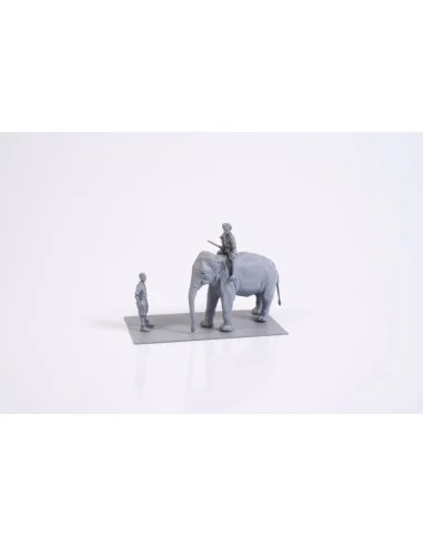 Mechanic of India WWII+Elephant with Mahout (2 fig.+elephant), 1/72...