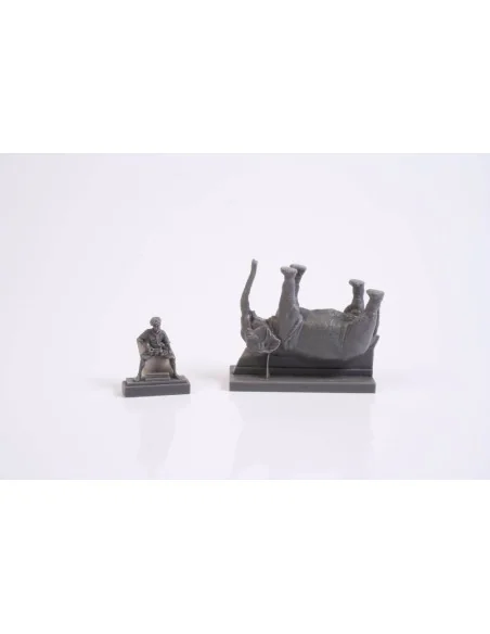 Mechanic of India WWII+Elephant with Mahout (2 fig.+elephant), 1/72...