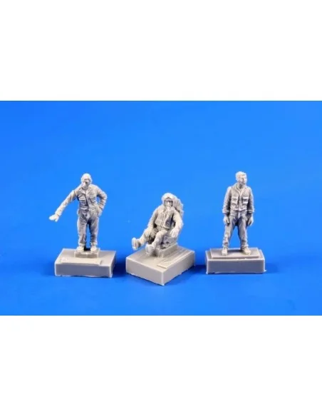 SMB-2 Fighter Pilot + Two Ground Crew (Israel Air Force), 1/72 - CM...