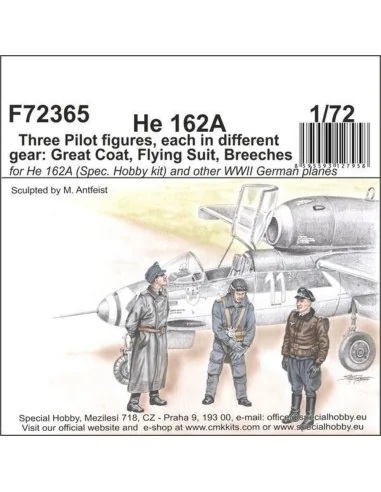 He 162-Three Pilot figures, each i.different gear:Great Coat, Flyin...