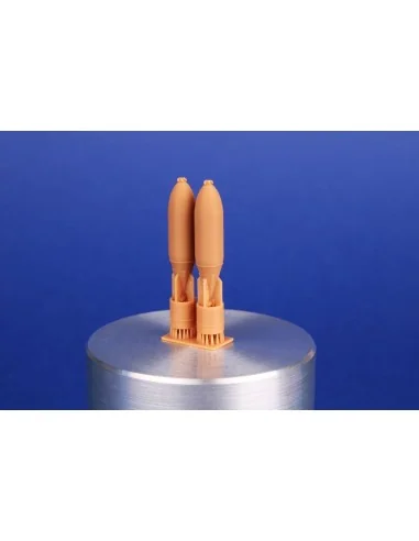 [NO_DESC] British WWII MC 500lb bomb Mk.IV (2pcs.), 1/72 - CMK 129-...