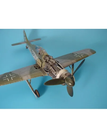 Focke-Wulf Fw 190D Motor Set und Bewaffnung, 1/32 - Aires 2019
