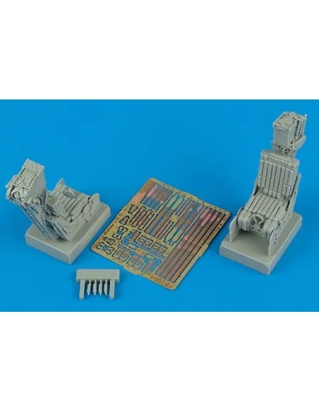 GRU-7A Ejection seats (for F-14A), 1/32 - Aires 2064