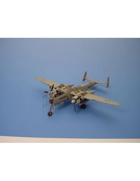 Heinkel He-219 A-7 UHU Super Detailset, 111 Resinteile, 98 Fotoätzt...