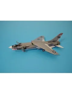 F-8E Crusader, 1/48 - Aires 4180