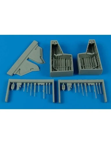 Hawker Typhoon wheel bay Für Hasegawa Bausatz, 1/48 - Aires 4399