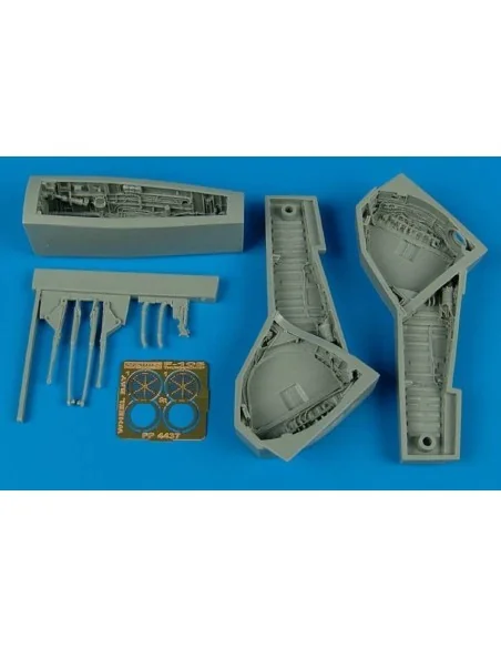 F-105 Thunderchief wheel bay, 1/48 - Aires 4437