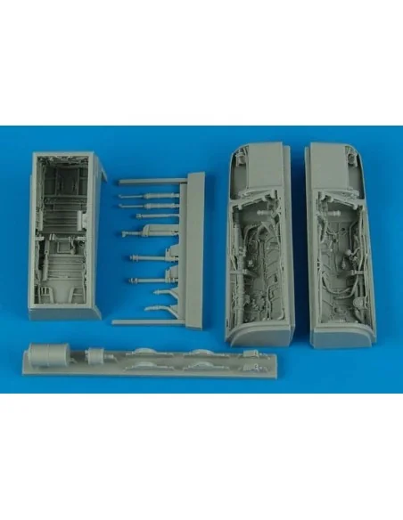 A-7 Corsair II wheel bay (HOBBY BOSS), 1/48 - Aires 4468