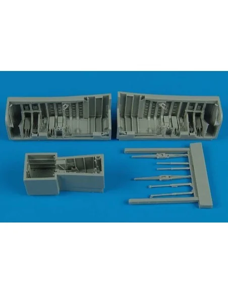 [NO_DESC] Panavia Tornado wheel bay (HOBBY BOSS), 1/48 - Aires 4472