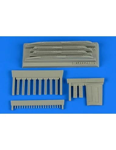[NO_DESC] Su-17/22M3/M4 Fitter K covered chaff/fla dispensers for K...