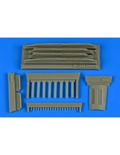 [NO_DESC] Su-17/22M3/M4 Fitter K covered chaff/fla dispensers for H...