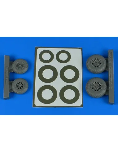 A-26B/C (B-26B/C) Invader wheels & paint masks early - diamond patt...