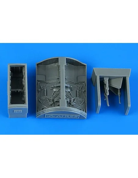 TF-104 Startfighter wheel bay, 1/48 - Aires 4876