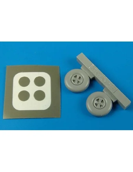 Hurricane wheels & paint masks for Hasegawa kit, 1/72 - Aires 7203
