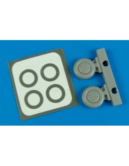 [NO_DESC] P-40B wheels & paint mask for Airfix, 1/72 - Aires 7277