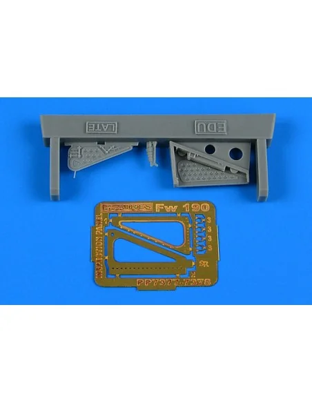 Fw 190 inspection panel - late, 1/72 - Aires 7378
