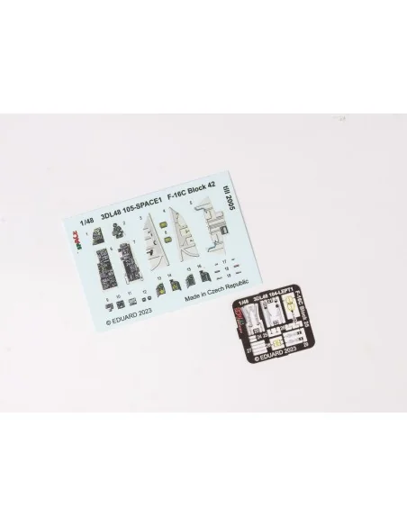 [NO_DESC] F-16C Block 42 till 2005 SPACE 1/48 for KINETIC, 1/48 - E...