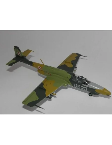 TS-11 Iskra 200BR, 1/72 - Mistercraft C-21