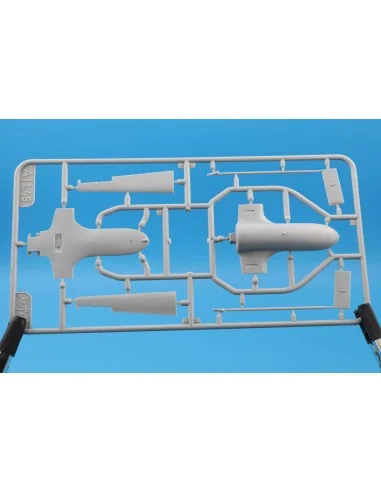 [NO_DESC] An-196 Liutyi deep-strike UAV (1/48), 1/48 - ModelSvit MS...