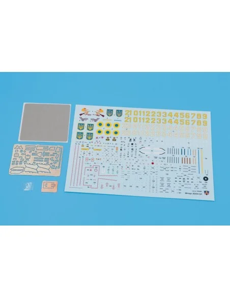 [NO_DESC] Mirage 2000-5F jet fighter (in ZSU service), 1/72 - Model...