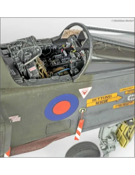 M.B.Type 9B Mk.3 Ejection Seat - with seat belts ASK 3D for Jaguar ...
