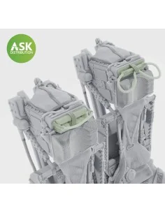 Ejection Seat - M.B Mk.2E with seat belts, without survival pack fo... 2