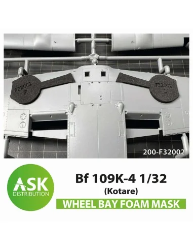 Bf 109K-4 Wheel bays - FOAM flexibel express fit mask for Kotare, 1...
