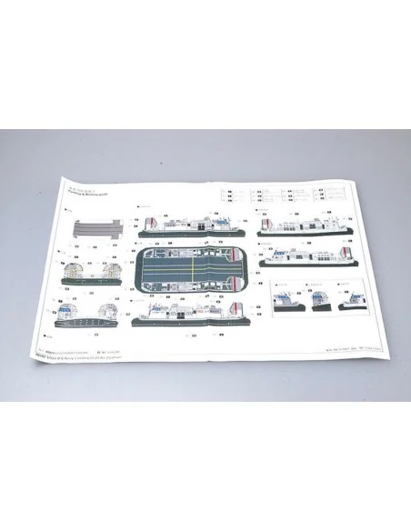 USMC Landing Craft Air Cushion, 1/144 - Trumpeter 00107