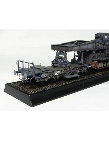 Mörser Karl Gerät 040/041 auf Eisenbahn-Transport-Trailer, 1/35 - T...