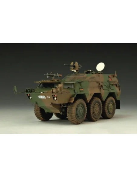 [NO_DESC] JGSDF Command Post, 1/35 - Trumpeter 00326