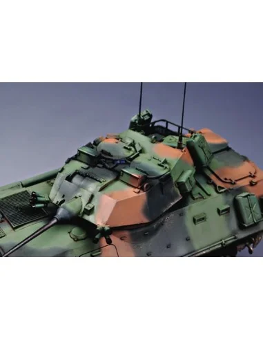 USMC LAV-25 ''Piranha 2'', 1/35 - Trumpeter 00349