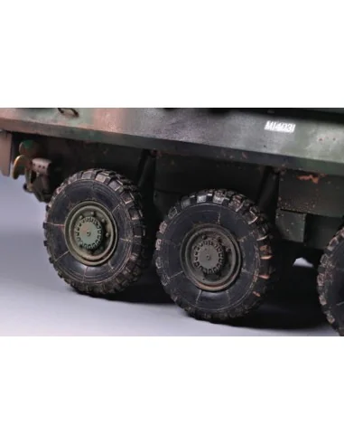 USMC LAV-25 ''Piranha 2'', 1/35 - Trumpeter 00349