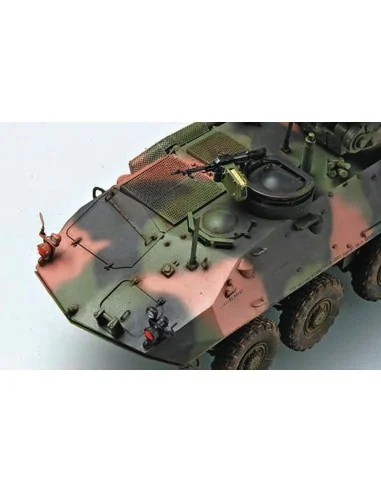 [NO_DESC] USMC LAV-AT Light Armored Vehicle Antitank, 1/35 - Trumpe...