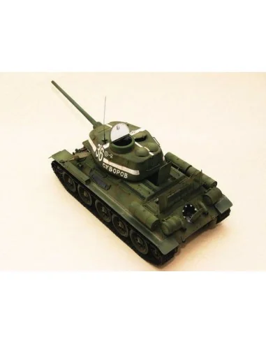 T-34/85 1944 Baunummer 183, 1/16 - Trumpeter 00902