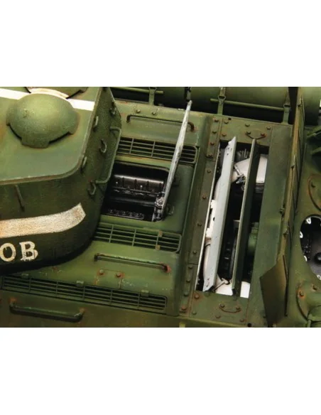 T-34/85 1944 Baunummer 183, 1/16 - Trumpeter 00902