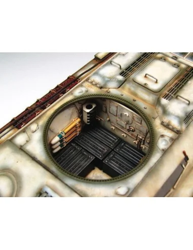 T-34/76 Soviet Tank (1942), 1/16 - Trumpeter 00905