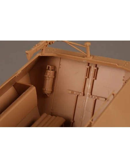 Sd.Kfz 251D, 1/16 - Trumpeter 00942