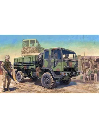 M1078 LMTV Standard Cargo Truck, 1/35 - Trumpeter 01004