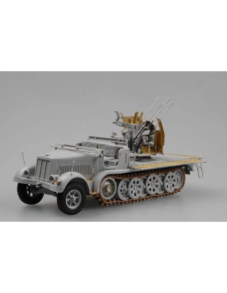 2 cm Flakvierling 38 Selbstfahrlafette (Sd.Kfz.7/1 early version), ...