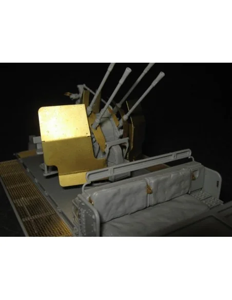 2 cm Flakvierling 38 Selbstfahrlafette (Sd.Kfz.7/1 early version), ...