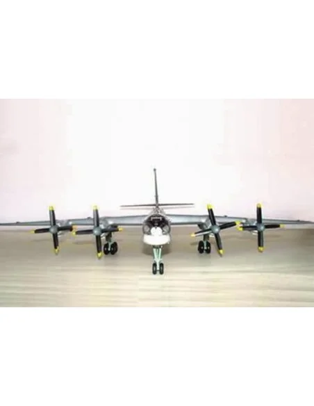 Tupolev Tu-95 MS Bear-H, 1/72 - Trumpeter 01601