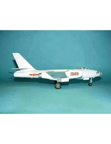 [NO_DESC] Harbin H-5 Bomber, 1/72 - Trumpeter 01603