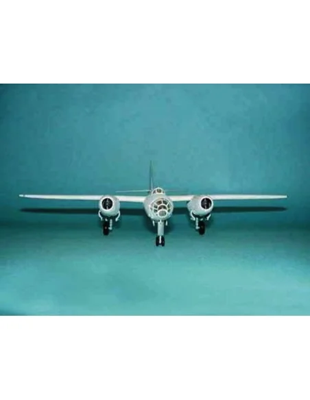 Harbin H-5 Bomber, 1/72 - Trumpeter 01603