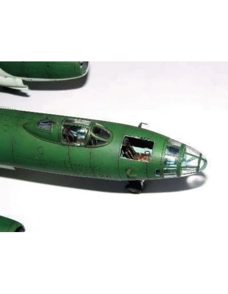 Iljushin IL-28 Beagle, 1/72 - Trumpeter 01604