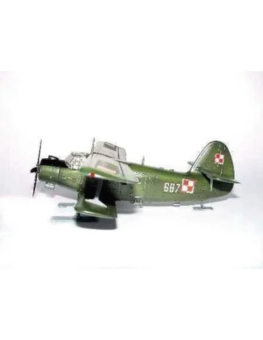 Antonov An-2M Colt mit Kufen, 1/72 - Trumpeter 01607