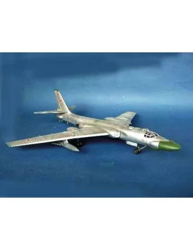 Tupolev Tu-16K 10 Badger, 1/72 - Trumpeter 01613