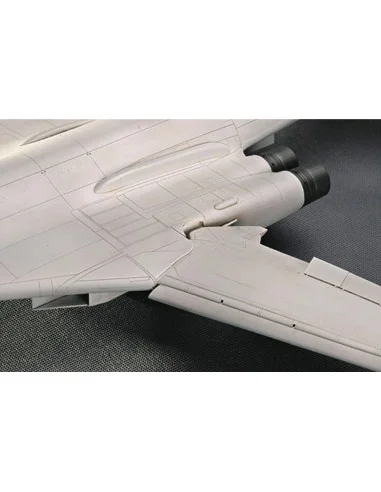 TU-160 Blackjack Bomber, 1/72 - Trumpeter 01620