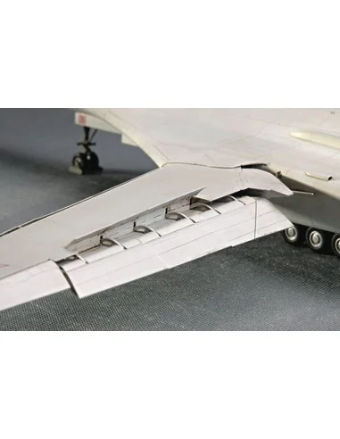 TU-160 Blackjack Bomber, 1/72 - Trumpeter 01620